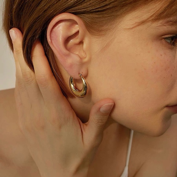 18K gold plated oval waterdrop earrings - Picture 7 of 10